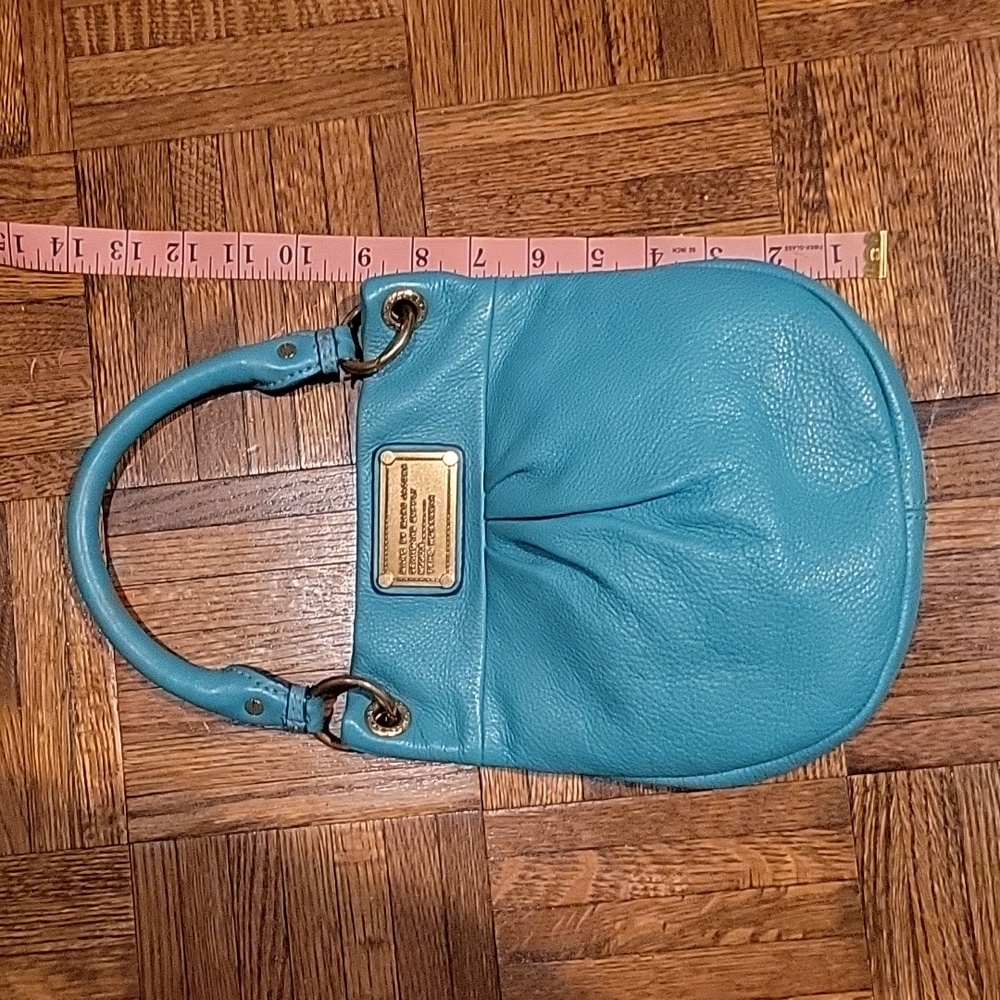Marc Jacob's small purse - Picture 4 of 5